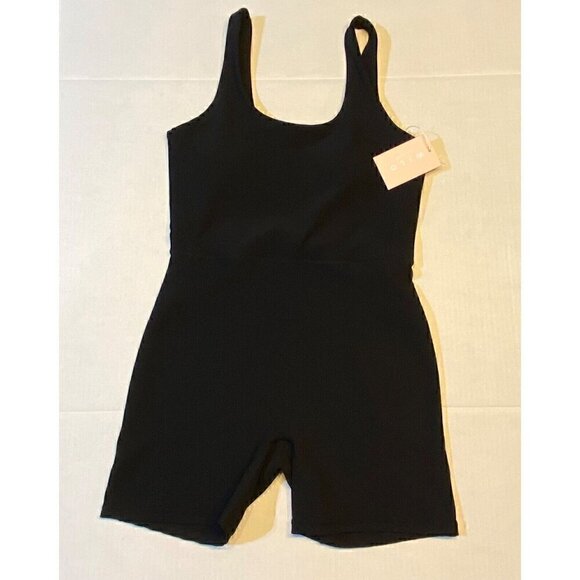 Wilo the Label Women Active Romper Black Ribbed Athleisure Workout Travel Casual - Picture 3 of 7